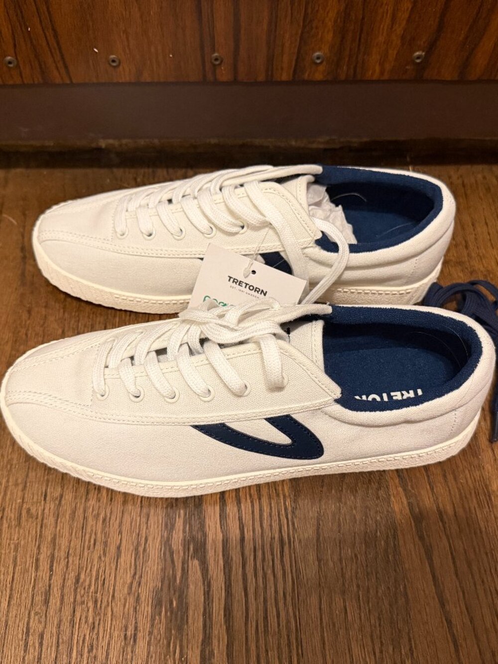 Treton Vintage White